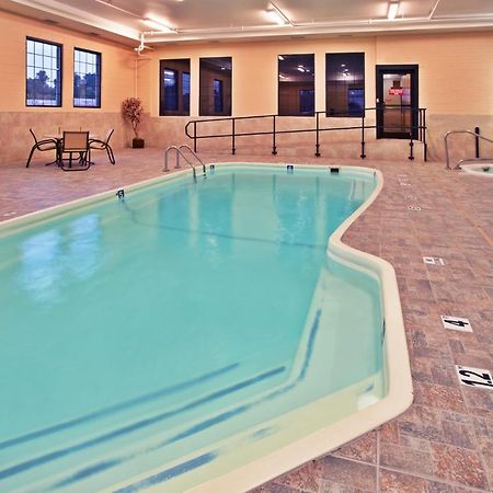 La Quinta Inn & Suites - New River Gorge National Park Summersville Exterior photo
